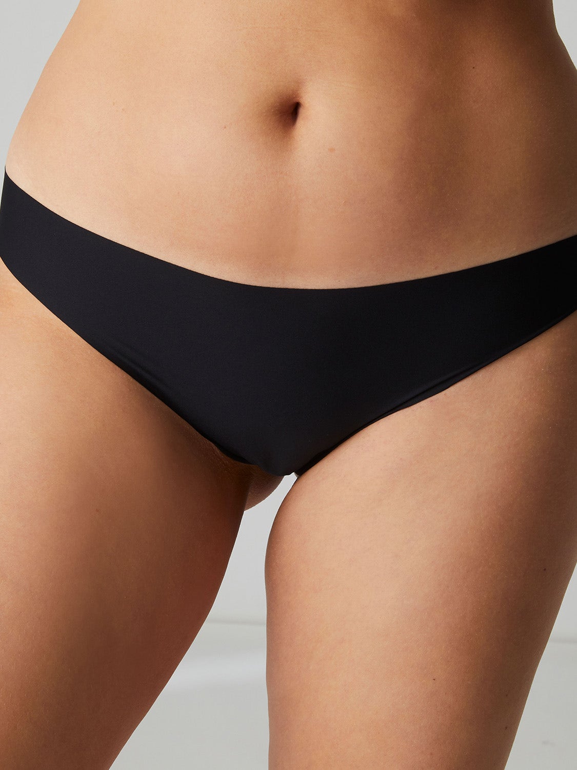 SIMONE PERELE Uniq shorty anthracite lingerie neuf avec étiquettes SIMONE PERELE Uniq shorty anthracite lingerie neuf avec étiquettes