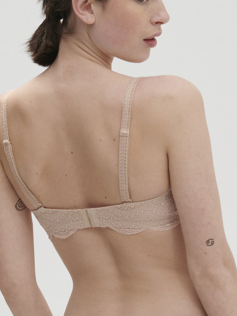 Simone Perele Karma Strapless Plunge Bra 12V302 - Peau Rose, 34c Simone Perele Karma Strapless Plunge Bra 12V302 - Peau Rose, 34c
