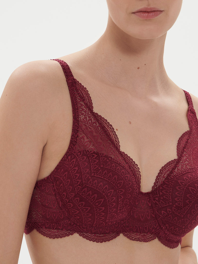 Karma Triangle 3D Demi Bra Spinel Red Simone Perele