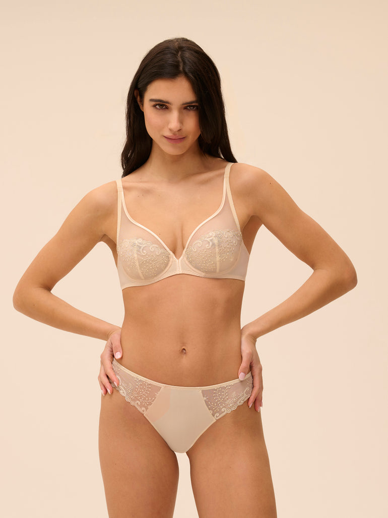 Delice Full Coverage Plunge Bra Topaz Beige Simone Perele
