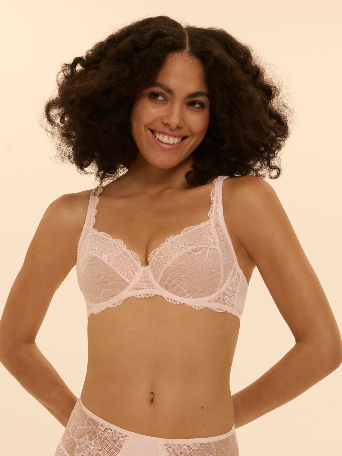 Simone Pérèle | Reve Full Cup - Sakura Pink