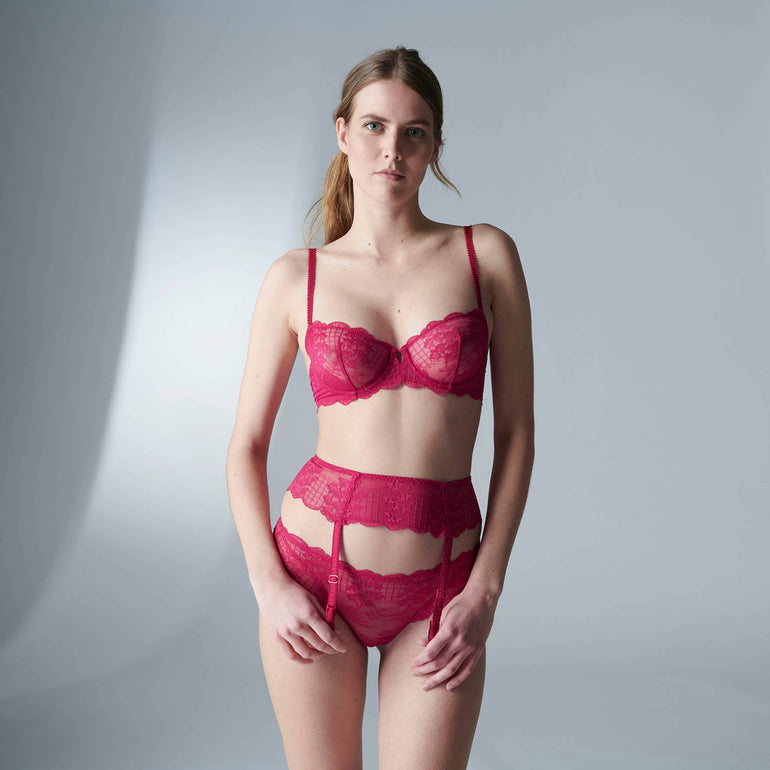 Reve Suspender Belt Cranberry Simone Perele