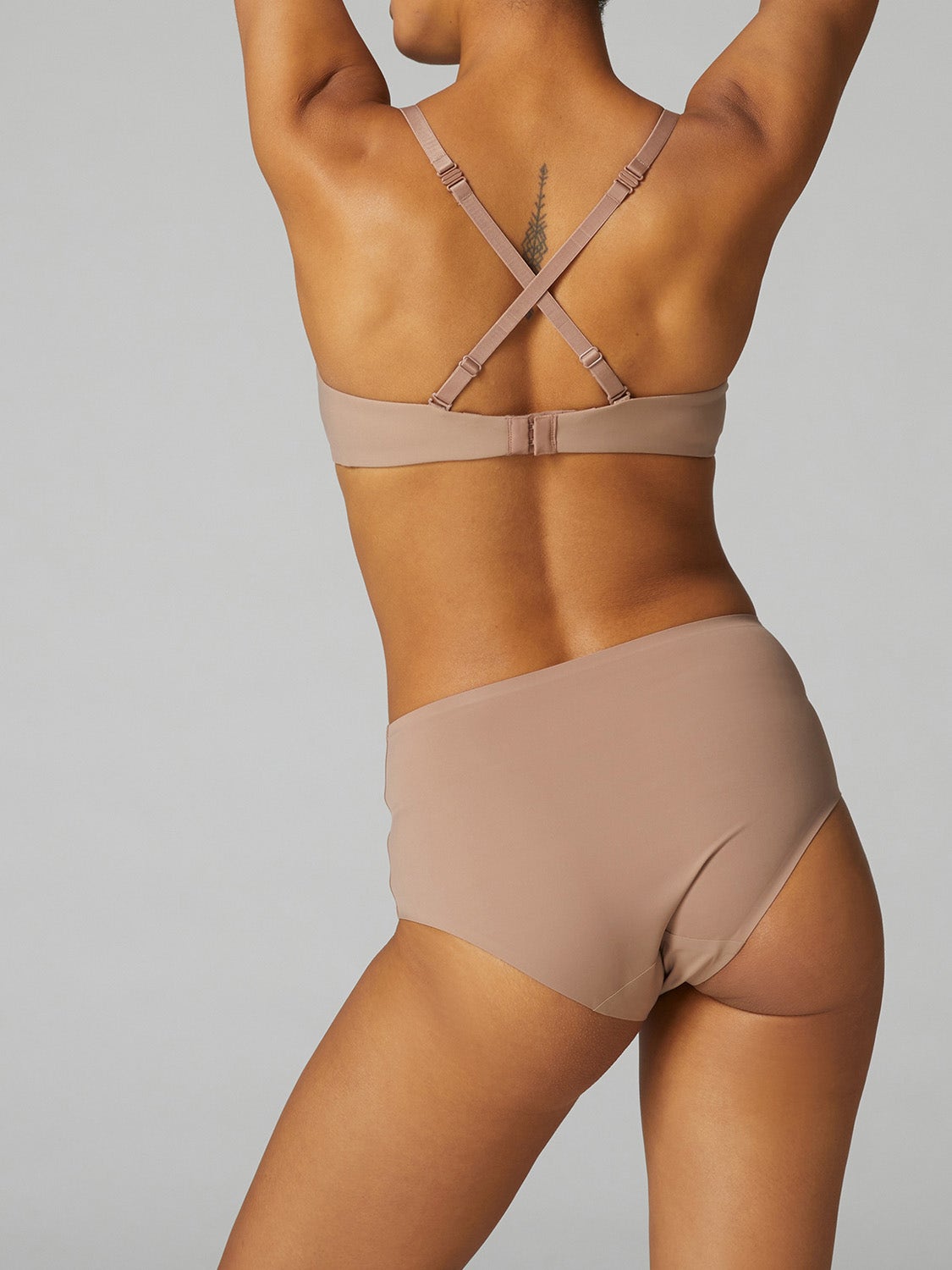 C85☆シモーヌ ペレールSIMONE PERELE 　プッシュアップブラ Simone Perele - C85☆シモーヌ ペレールSIMONE PERELE プッシュアップ
