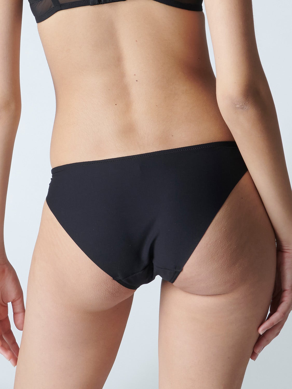 Singuliere Bikini Panty Black Simone Perele