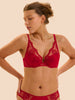 Intrigue Triangle Contour - Opera Red
