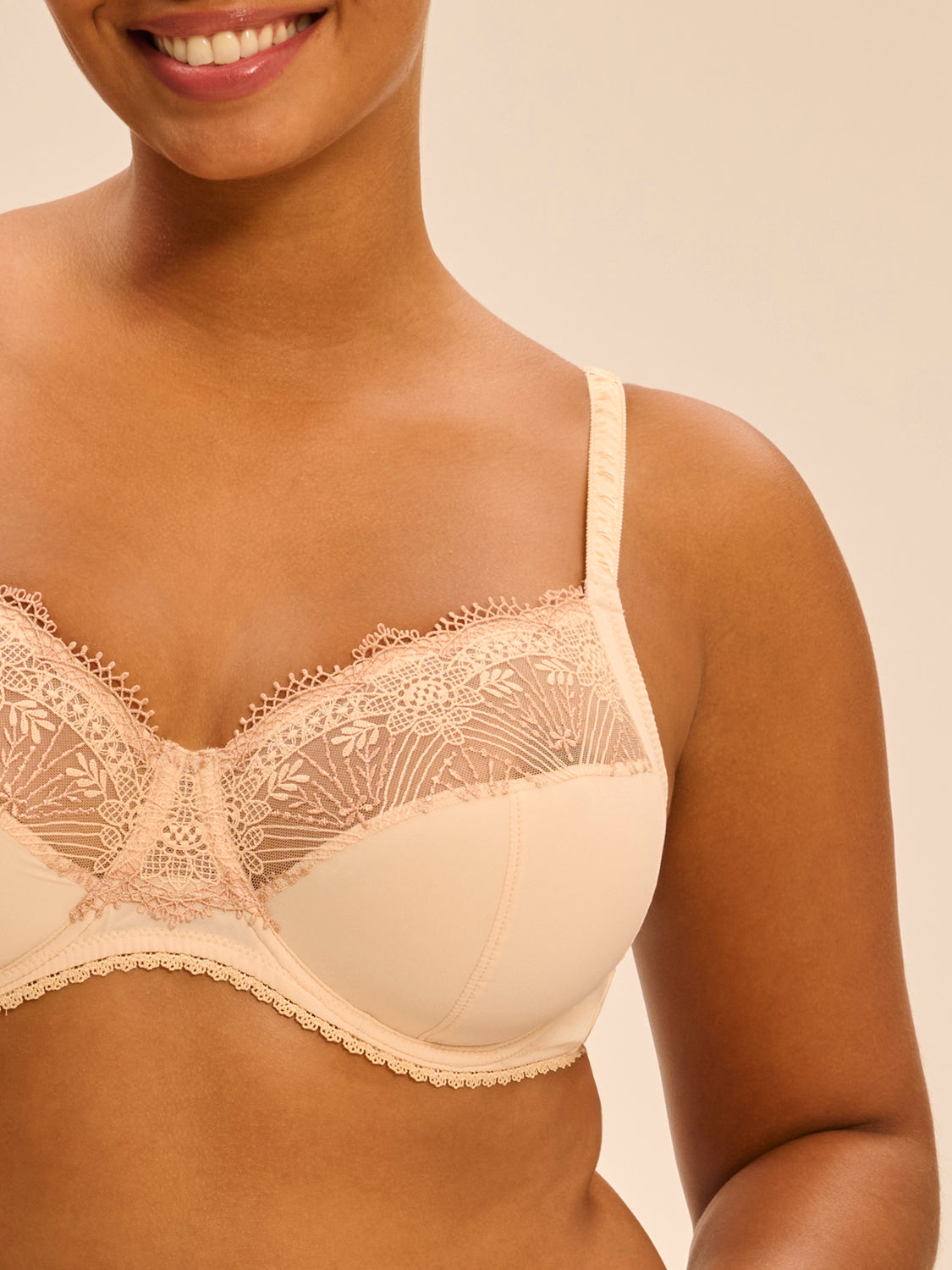 Allure Full Cup - Chic Beige – Simone Pérèle
