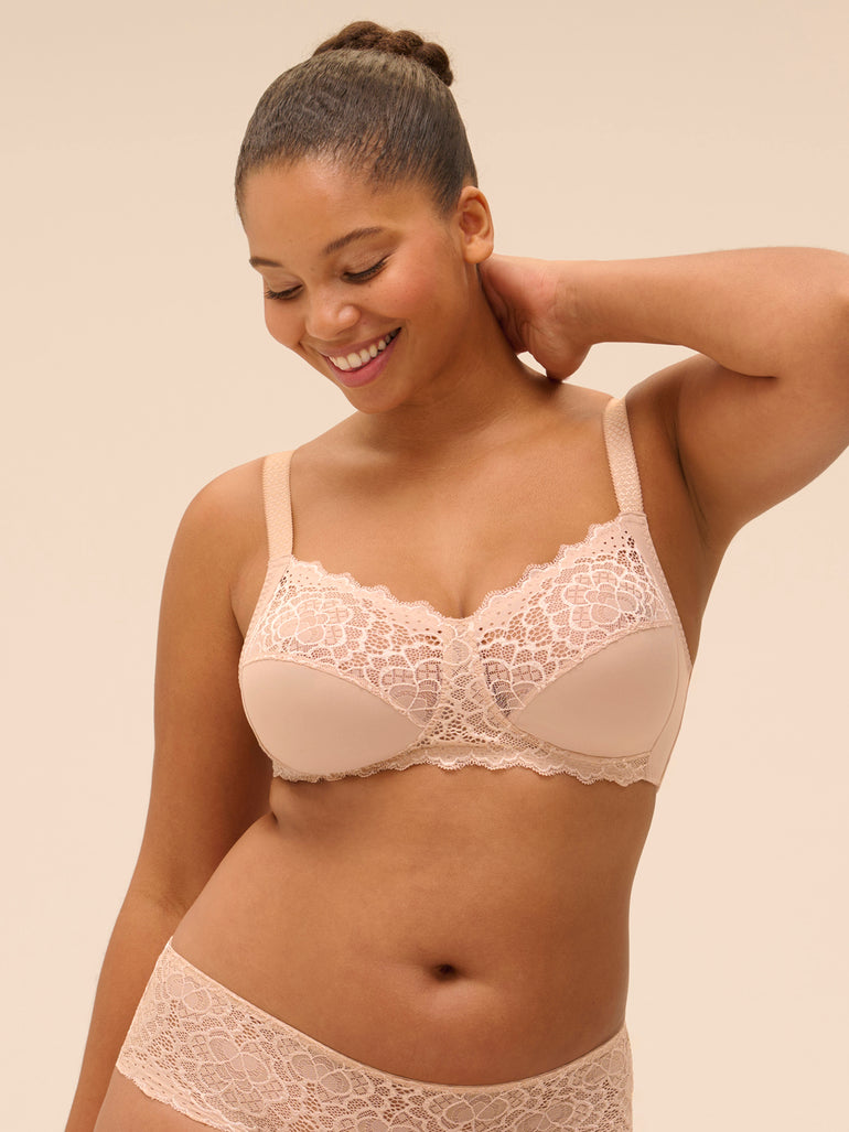 Caresse Wireless Triangle Bra Peau Rose Simone Perele