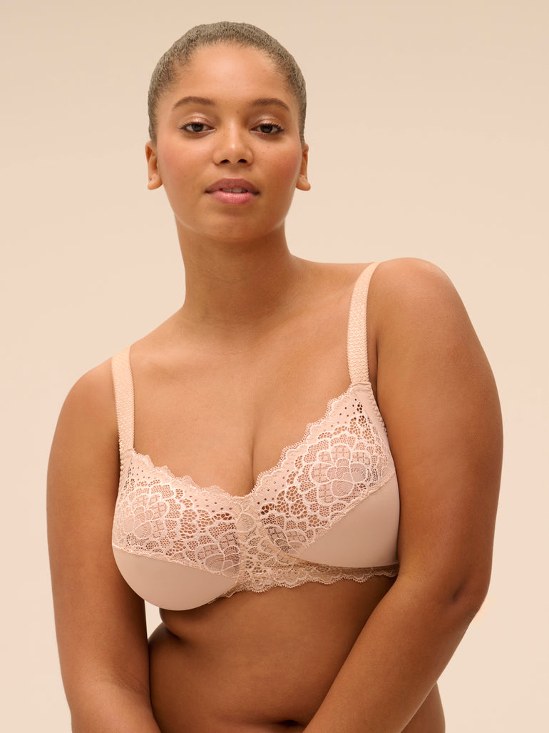 Caresse Wireless Triangle Bra Peau Rose Simone Perele