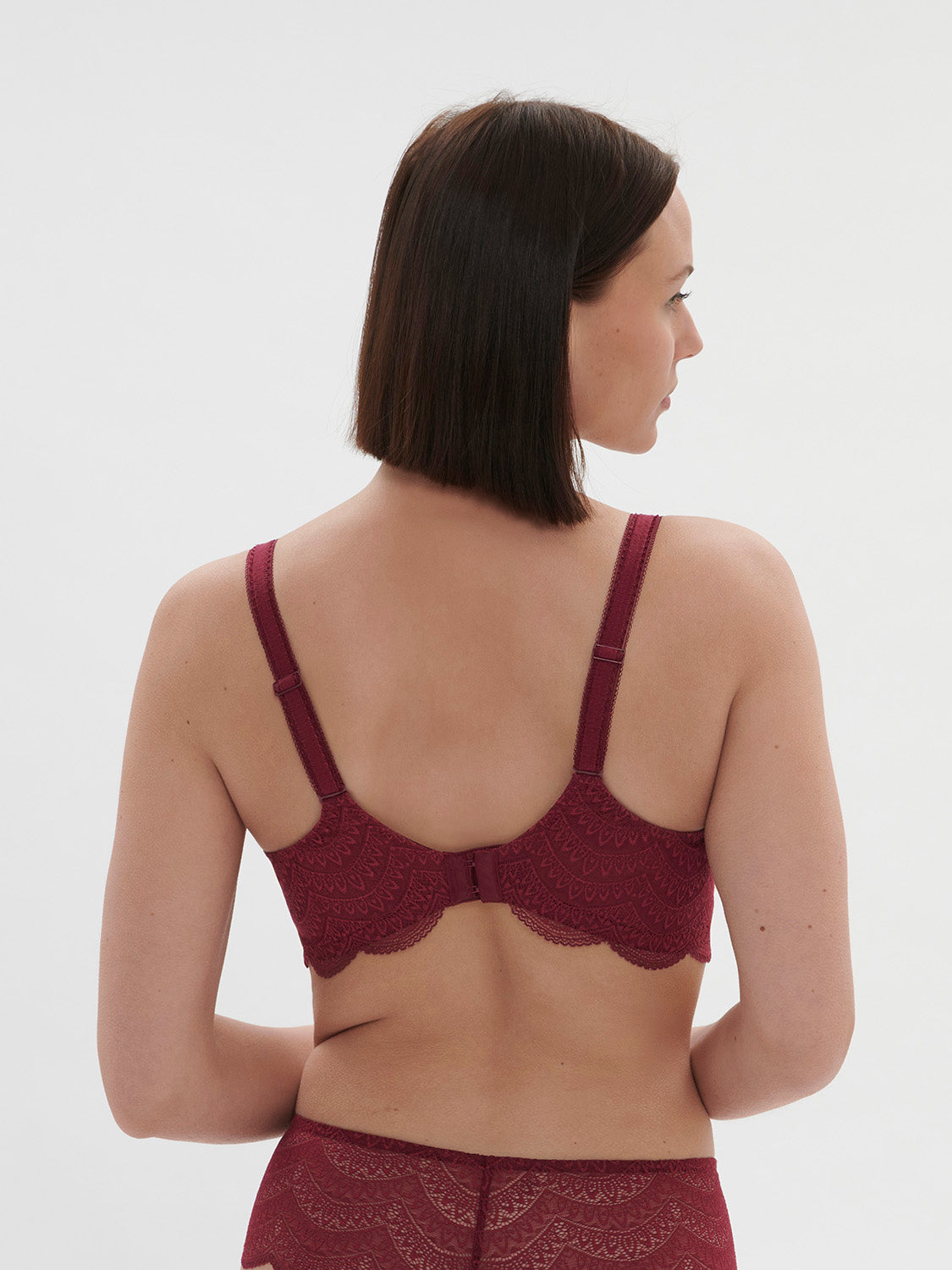 Karma Full Cup - Spinel Red – Simone Pérèle