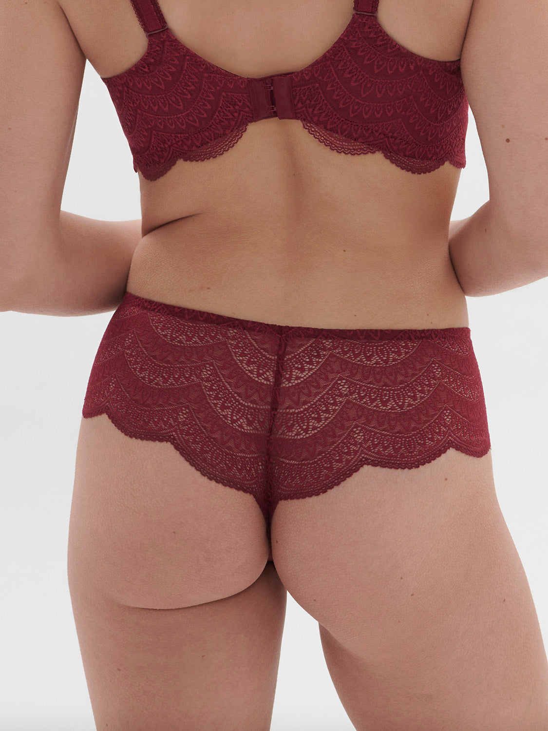 Karma Boyshort - Spinel Red – Simone Pérèle