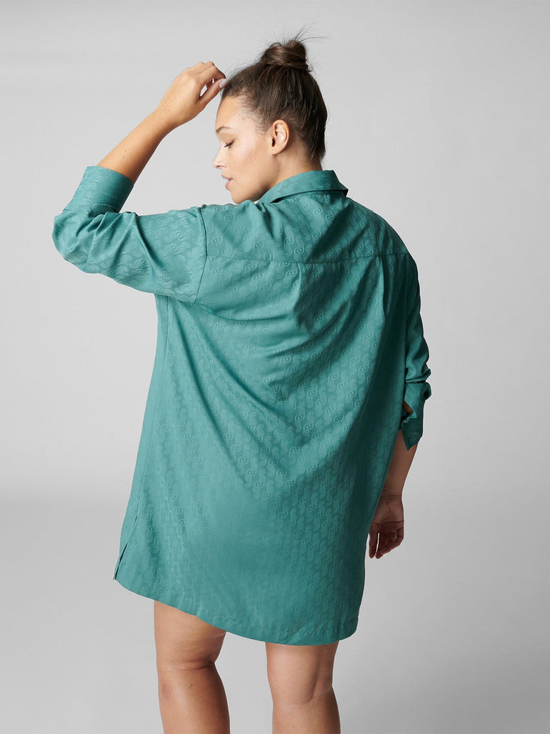 long-sleeved-nightdress-boreal-green-caprice-14
