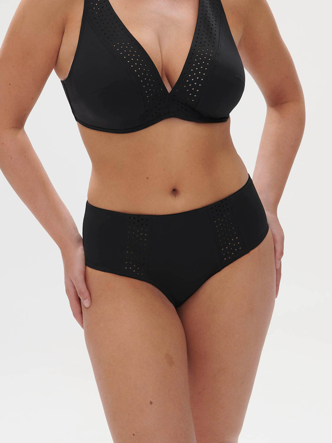 【レア】Bye Jeremy ブラック ショーツ punkandyo Hoya Retro Brief - Black – Simone Pérèle